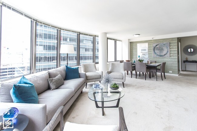Foto del edificio - 227 E Ontario St