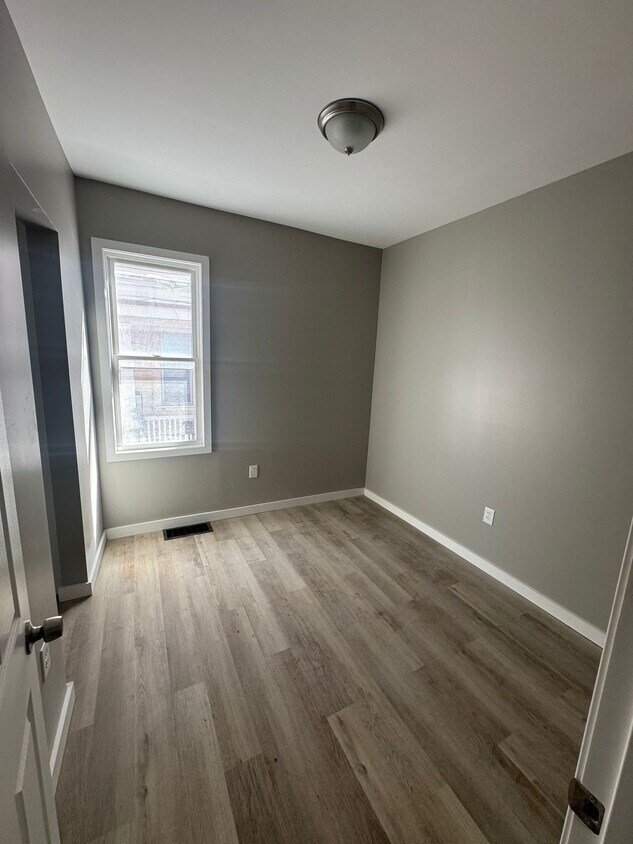 Foto del edificio - 104 Hatch St