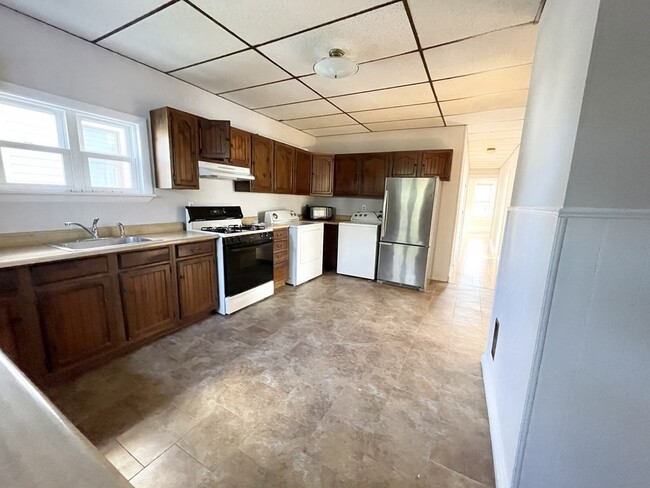 Foto del edificio - 26-28 Harbor View St