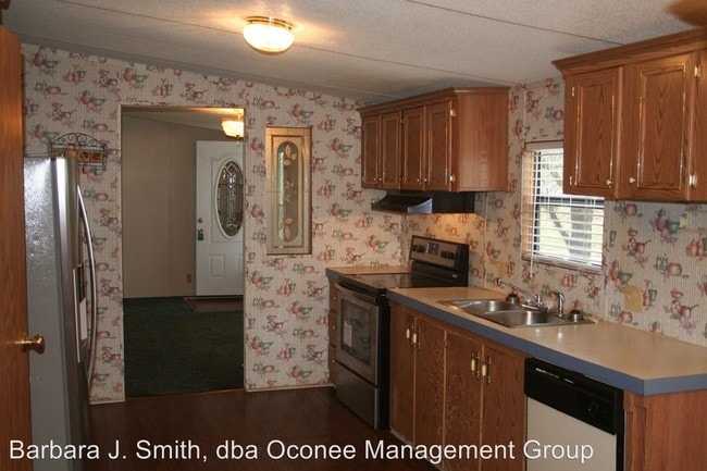 Building Photo - 3 br, 2 bath House - 1060 Sage Brush Lane