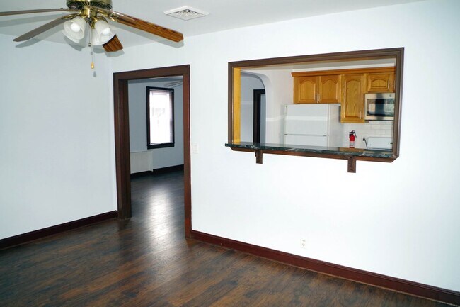 Foto del edificio - 31 Brook Ave