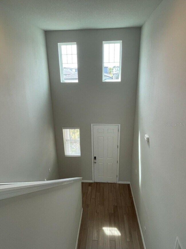 Foto del edificio - 5273 Sanders Oak Trl
