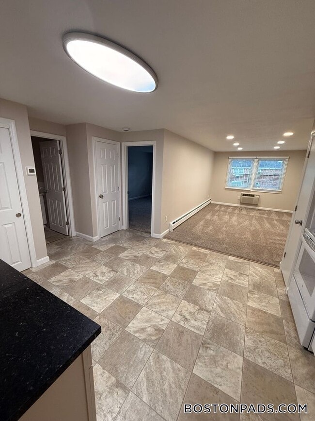 Foto del edificio - 36 Ridgewood Ln