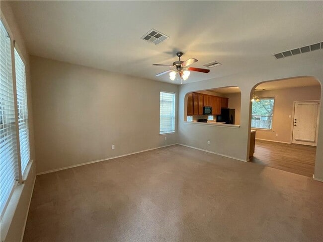 Building Photo - 10412 Maydelle Dr