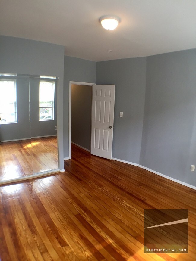 Foto del edificio - 3091 44th St