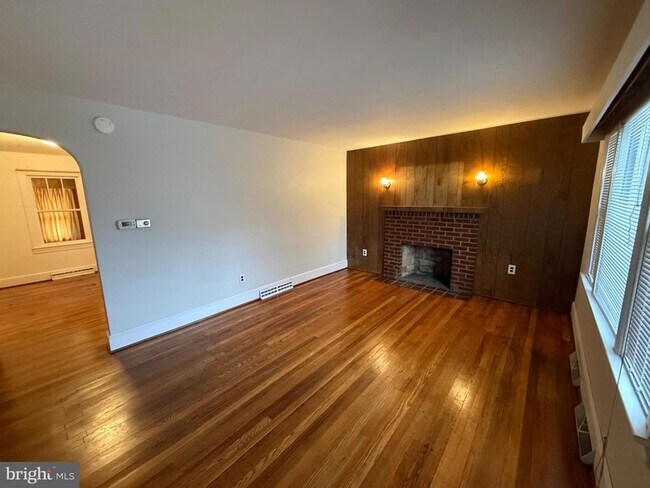 Foto del edificio - 228 Opequon Ave