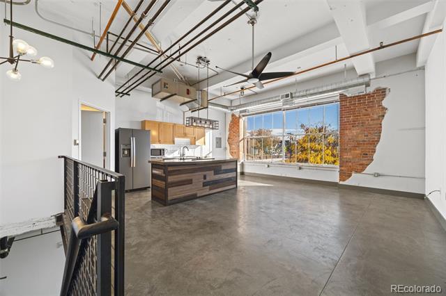 Foto del edificio - 1777 E 39th Ave