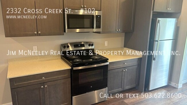 Foto del edificio - 2330 Cross Creek St