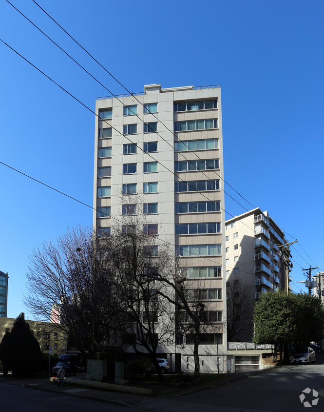 Building Photo - Park Gilford