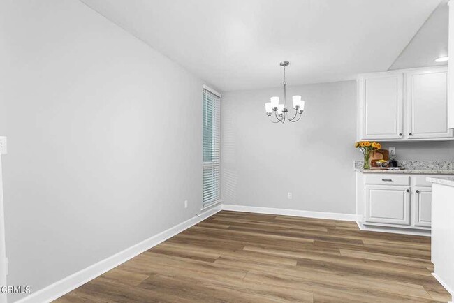 Dining Area - 3700 Dean Dr
