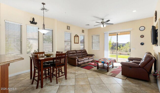 Foto del edificio - 16186 N 98th Way