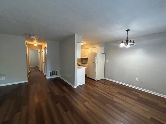 Building Photo - 7401 SW 42nd Pl