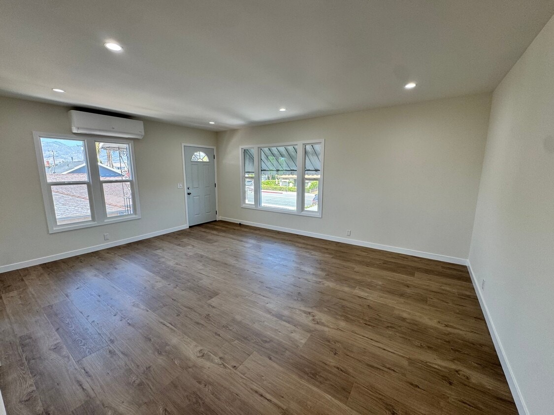 Photo - 911 S Atlantic Blvd (Alhambra, CA)