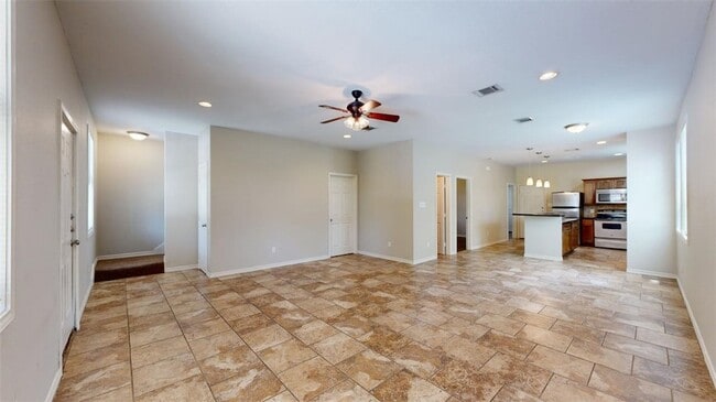 Photo - 821 Ave B House