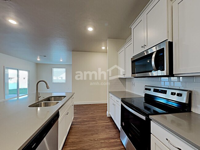 Foto del edificio - 5124 W Bellevue St