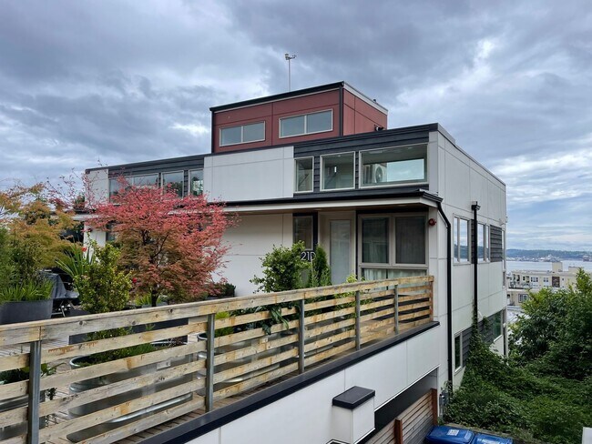 Foto del edificio - CLICK "REQUEST A TOUR" NOW!