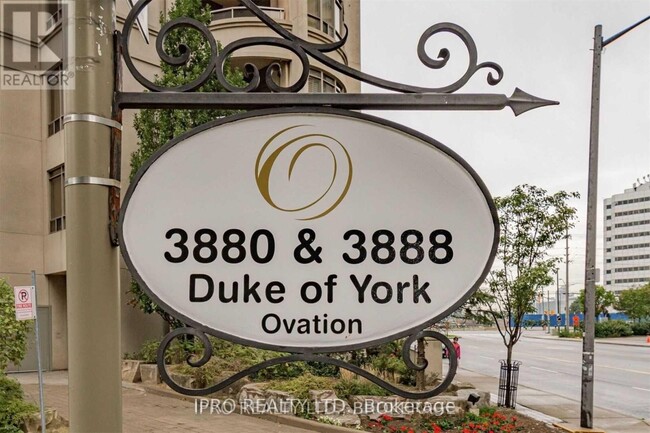 Photo du bâtiment - 3880-3880 Duke of York Blvd