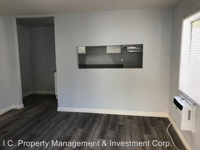 Building Photo - 130-140 Mar Vista Ave