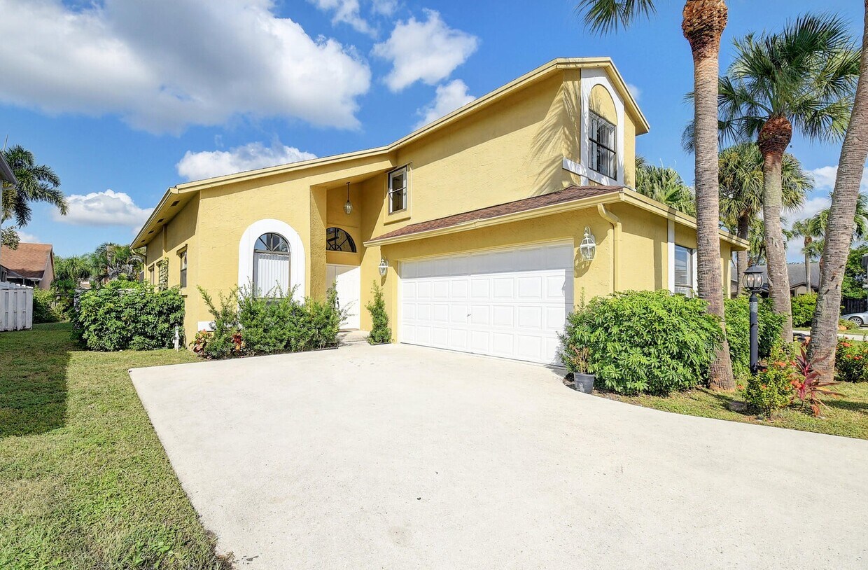 Foto principal - 8559 Shawe Way