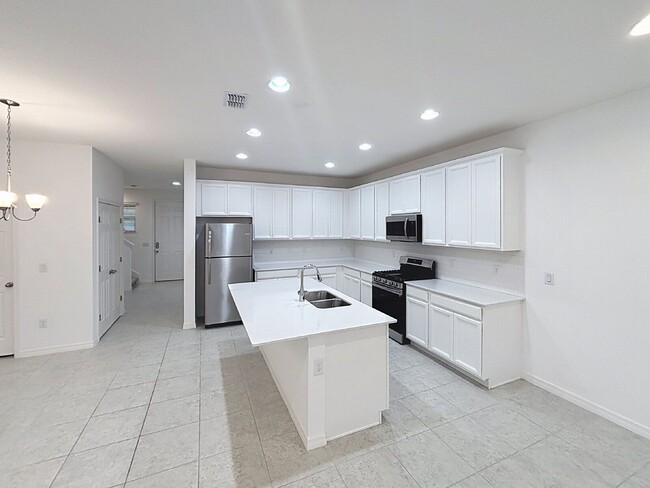 Photo - 6310 Goldcoast Avenue Townhome