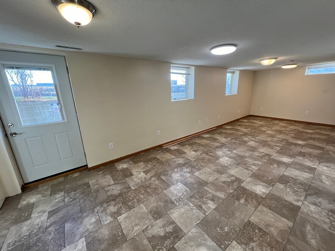 Foto principal - 1133 7th Ave SW