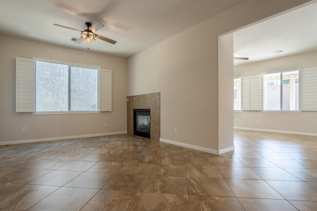 Building Photo - 2279 Autumn Fire Ct