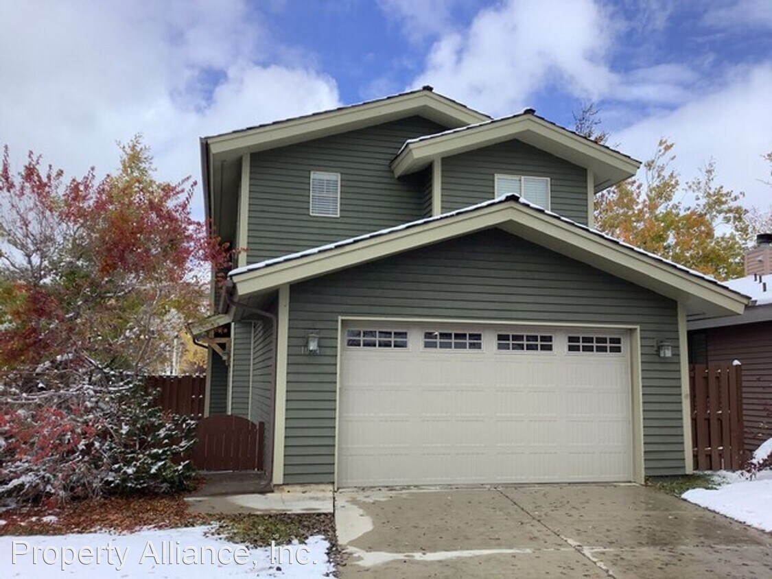 Primary Photo - 3 br, 3 bath House - 1054 Lincoln Lane