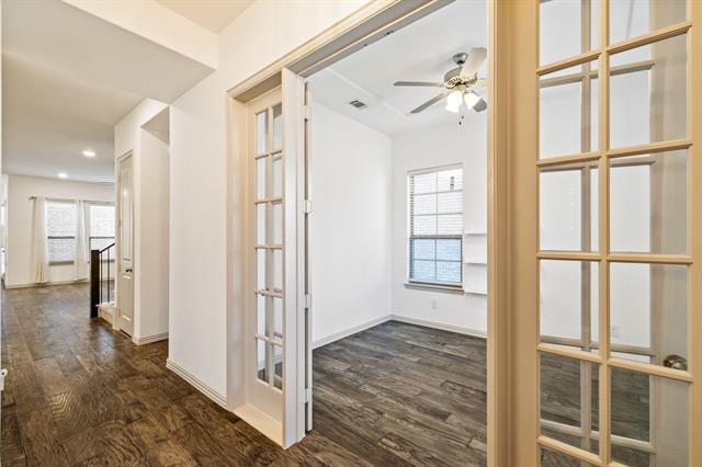 Foto del edificio - 4412 Meadow Hawk Dr