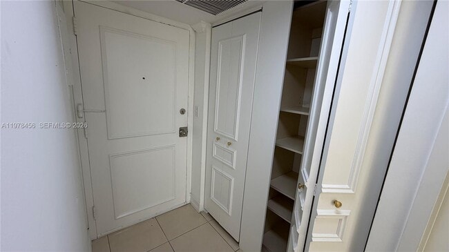 Foto del edificio - 200 172nd St