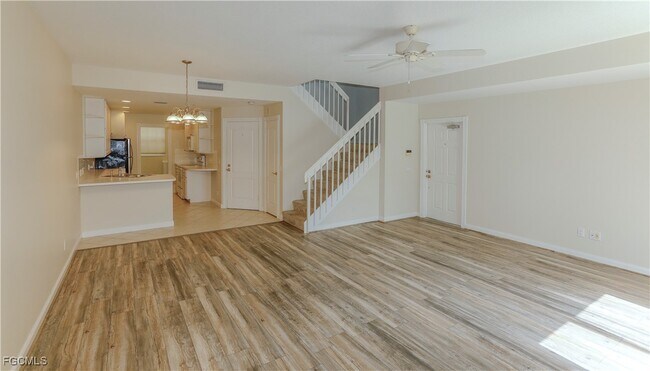 Foto del edificio - 5701 Cove Cir