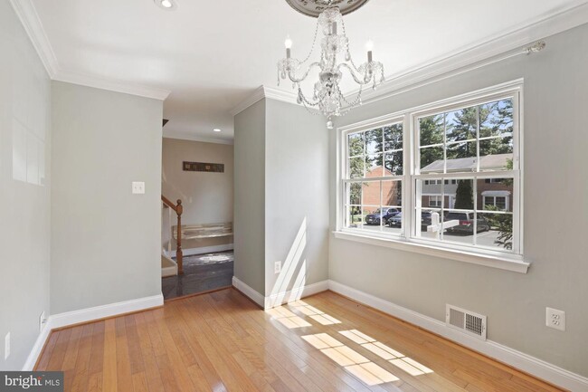 Foto del edificio - 7760 Trevino Ln