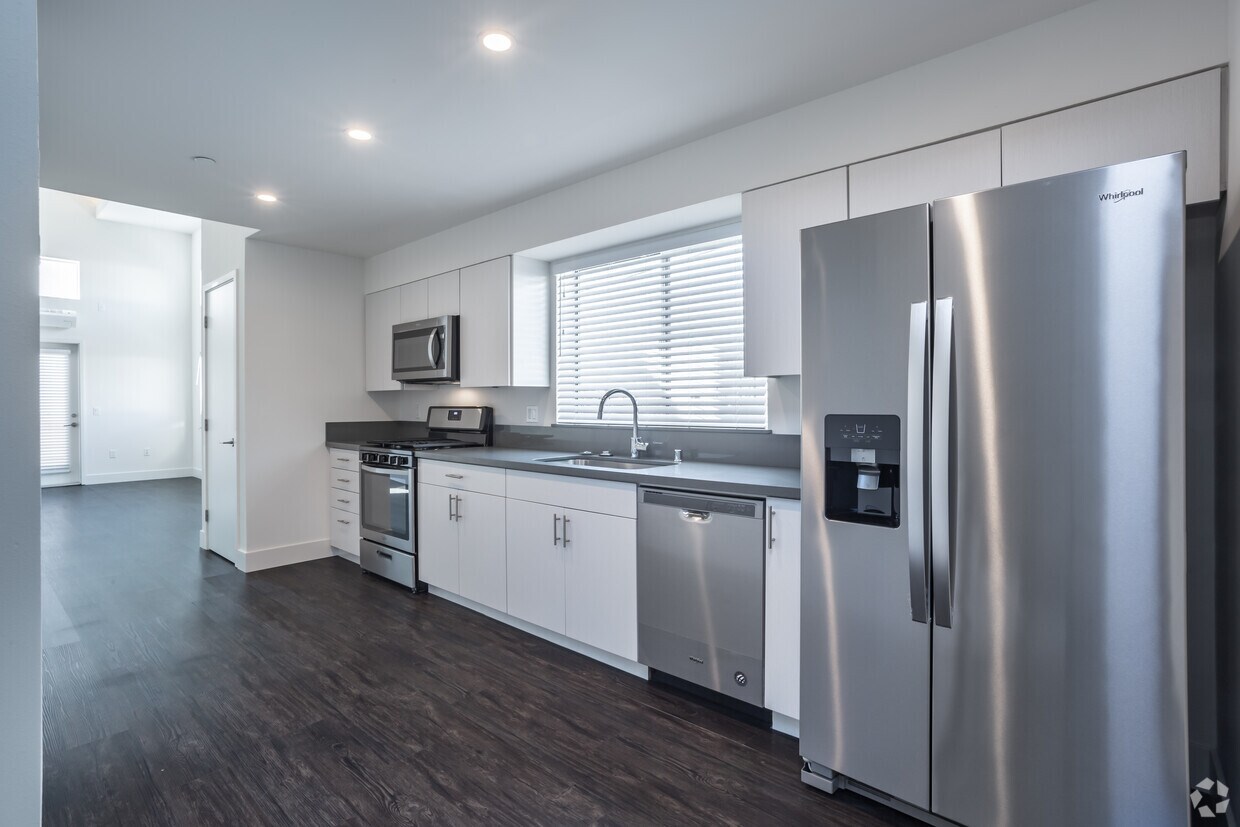 Foto principal - 3475 Bentley Ave