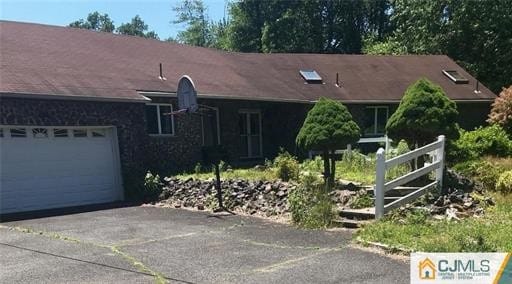 Building Photo - 125 Hardenburg Ln