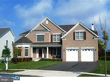 Foto principal - 5 Barkley Dr