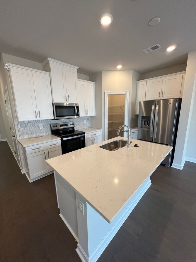 Building Photo - 3 Bedroom, 2.5 Bath Brand New Home for Rent (MONROE)