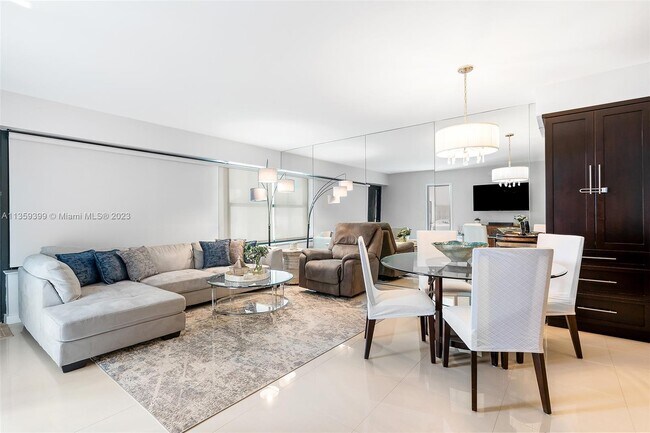 Building Photo - 3800 Galt Ocean Dr