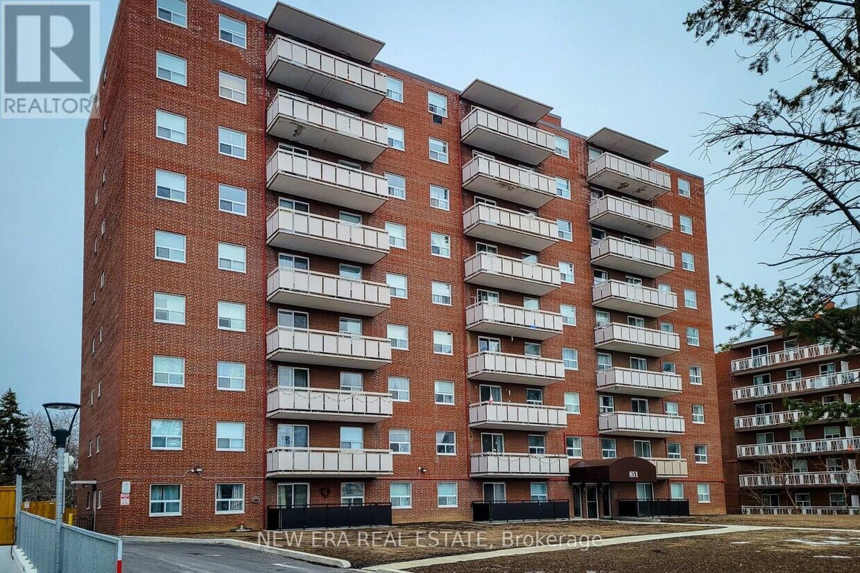 Photo principale - 851-851 Queenston Rd