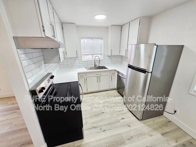 Foto del edificio - 308 Cooper Ln