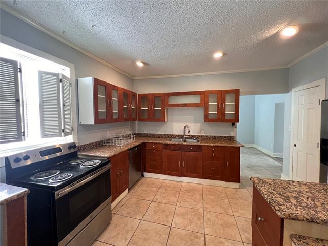 Building Photo - 843 N Clinton Ave