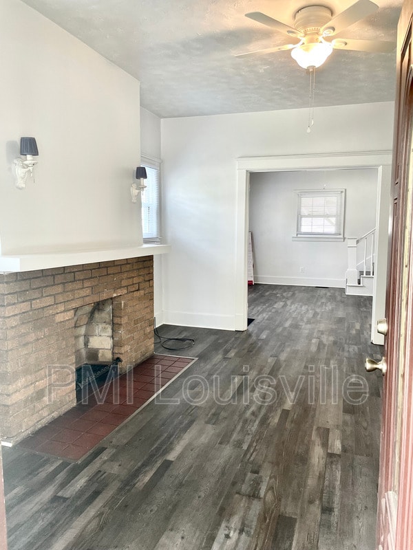 Building Photo - 107 N 28th St