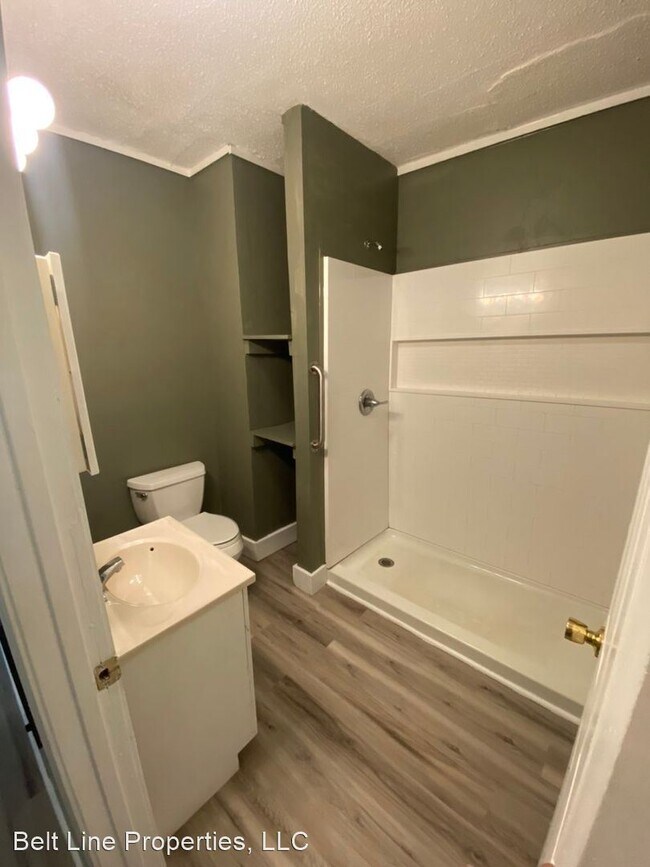 Building Photo - 3 br, 1 bath House - 536 Boston St