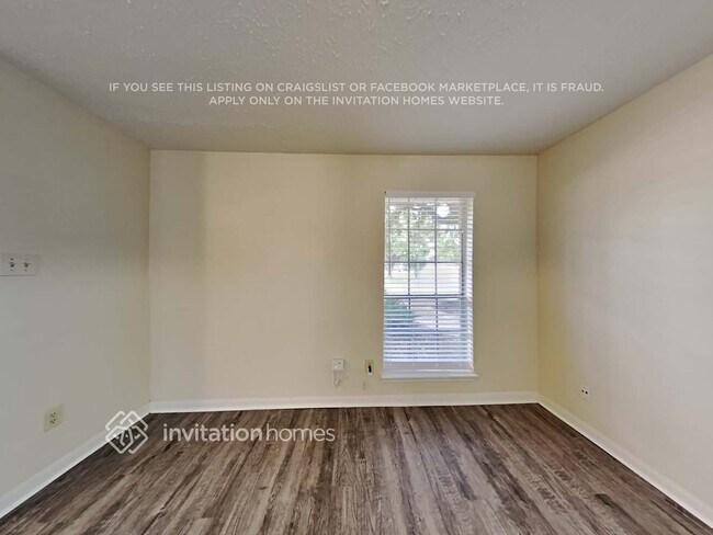 Foto del edificio - 1374 New Tree Ln