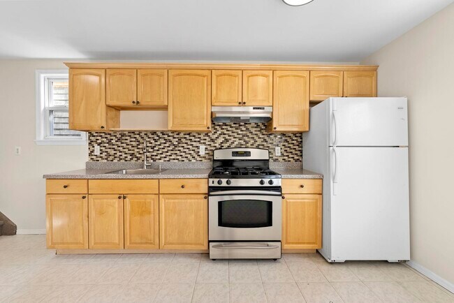 Foto del edificio - 37-39 E 46th St