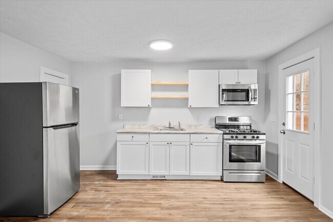 Foto del edificio - 3611 Baytree St