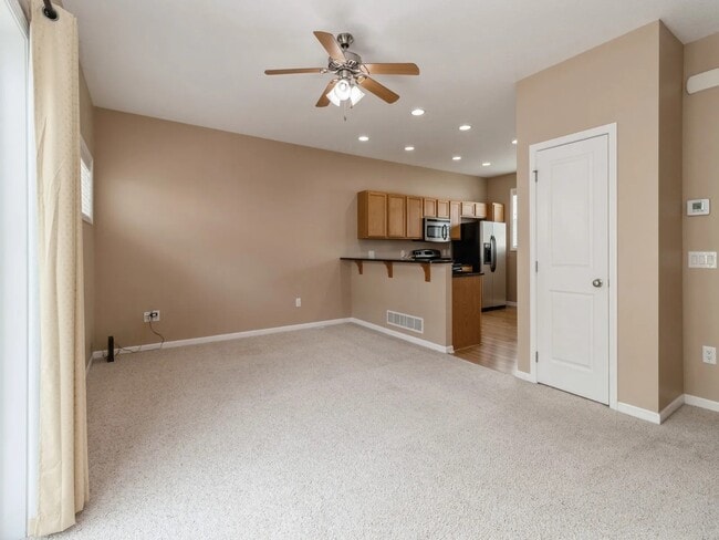 Building Photo - 620 Nantucket Pl