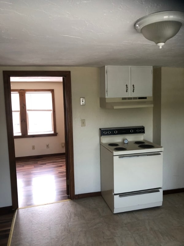 Building Photo - 15 Riverlin St