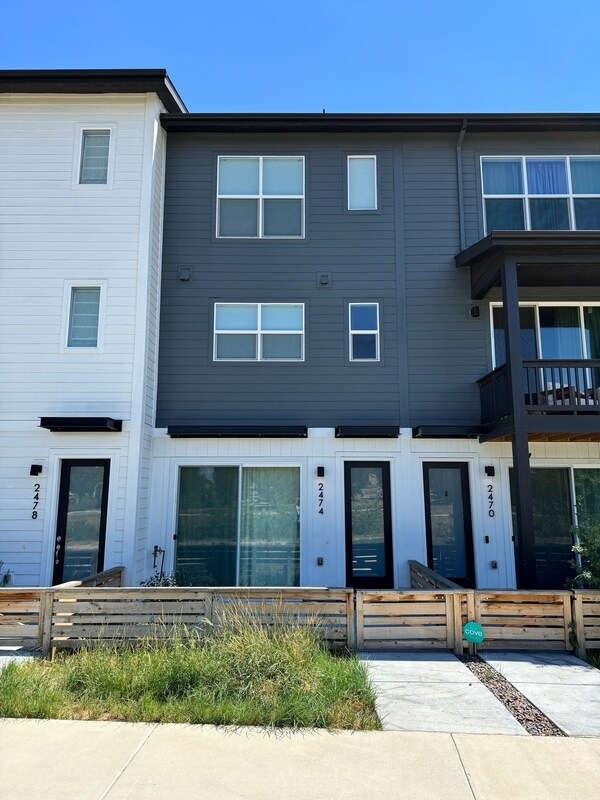 Building Photo - 2474 W 167th Ln