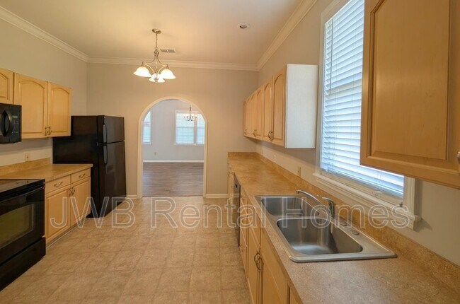 Foto del edificio - 4445 Irvington Ave