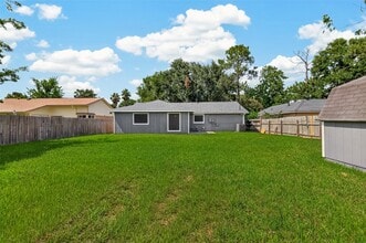 Building Photo - 2714 S Brompton Dr