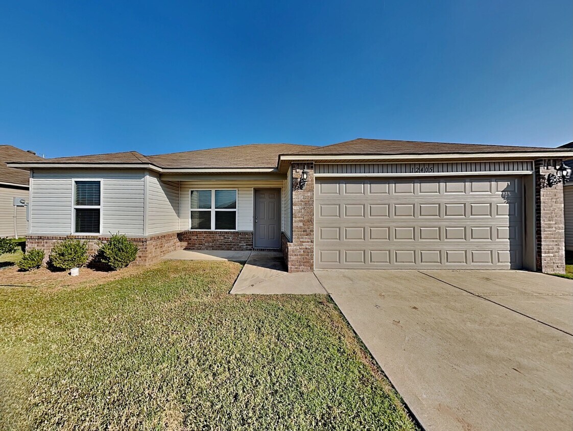 Primary Photo - 12405 Solandra Cir